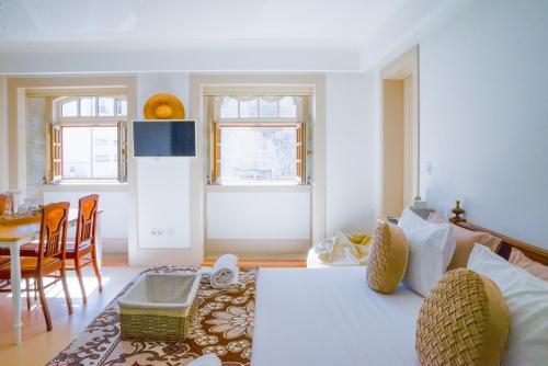 Casa Matriz Séc. XVI | Double or Twin w/ balcony (Casa Matriz Sec. XVI | Double or Twin w/ balcony) in เปนาฟิลด์