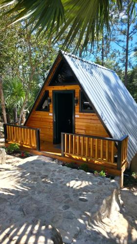 Cumbre Verde Alpine Villa in Moncion