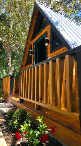 Cumbre Verde Alpine Villa in Moncion