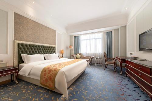 yinquan hotel in Csungcsan