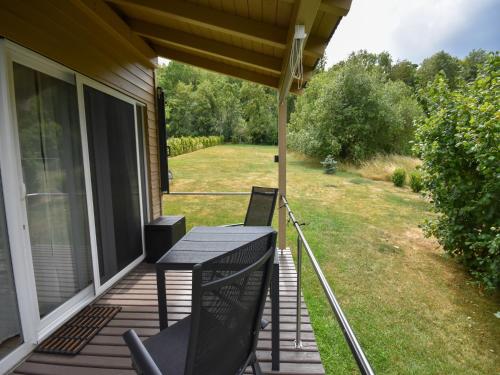 Balkons/terase, Detached holiday home in the Vulkaneifel in Berlingen