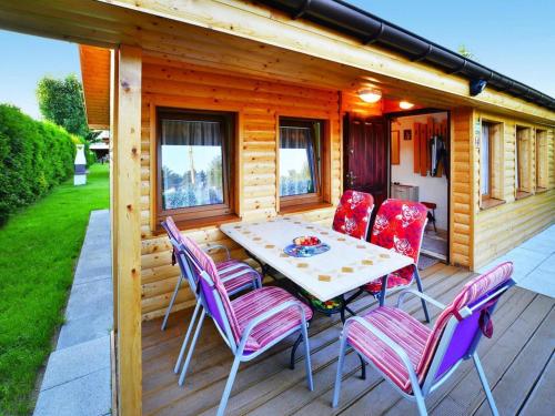 Balkons/terase, Holiday Home in Rosnowo by Lake Rosnowskie in Rosnovo