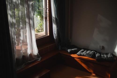 Nha Tho Homestay An Bang 2-min walk from beach - image 2