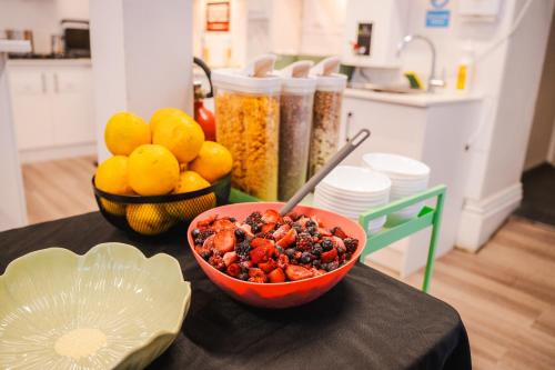 Tequila Sunrise Hostel Adelaide – Adelaide, IA
