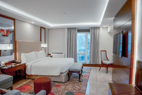 room detail thumbnail 0