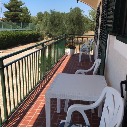 Americana Luxury Apartments