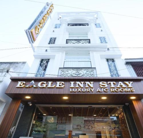 A szálláshely kívülről, Eagle Inn in Kanchipuram