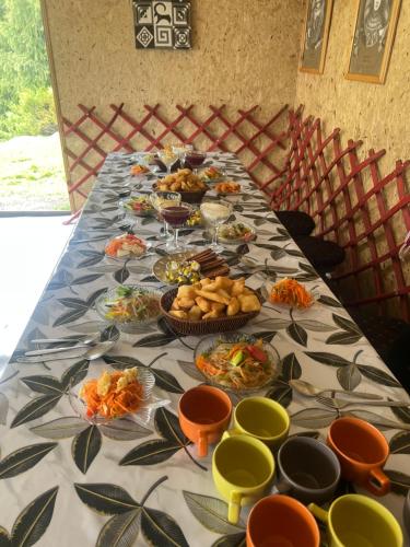"Ethno Yurt Camp Argymak" Altyn Arashan in Teploklyuchenka