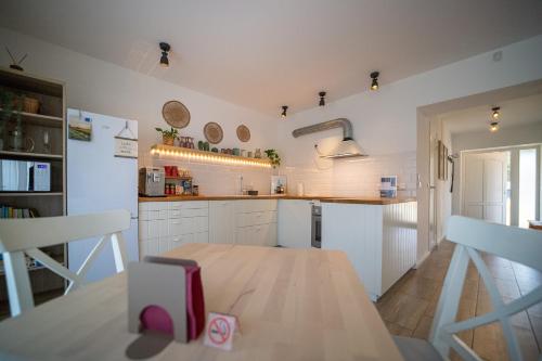 Nature Escape in Lahemaa Bright 1-Bedroom Apartment with Terrace in Kolga