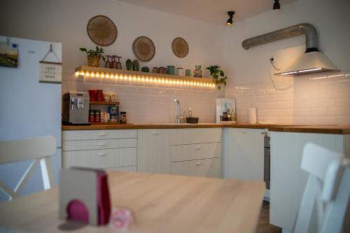 Létesítmények, Nature Escape in Lahemaa Bright 1-Bedroom Apartment with Terrace in Kolga
