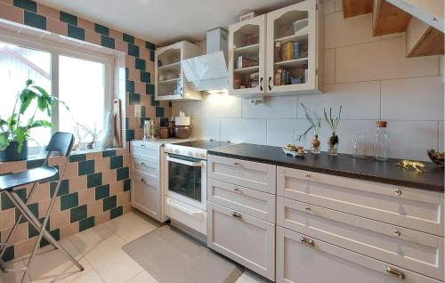 廚房, 2 Bedroom Gorgeous Home In Osby in 奧斯比