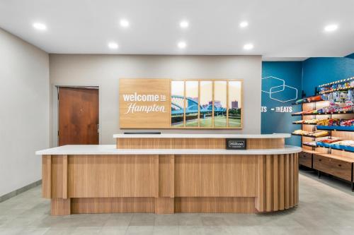 Hampton Inn & Suites Fort Worth/Forest Hill - image 32