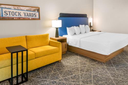 Hampton Inn & Suites Fort Worth/Forest Hill - image 36