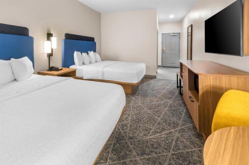 Hampton Inn & Suites Fort Worth/Forest Hill - image 31