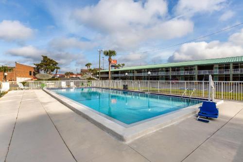 Econo Lodge Lake City-North