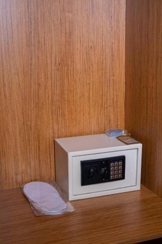 Qinn Hotels Room Type - Deluxe Room