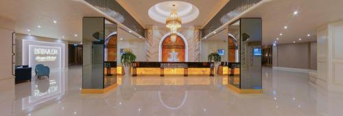 Limak Cyprus Deluxe Hotel in 보콜리다