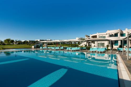 Limak Cyprus Deluxe Hotel in 보콜리다
