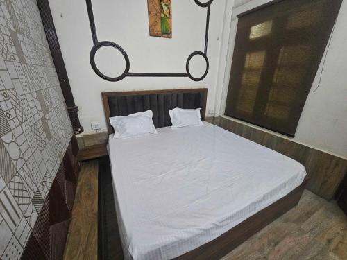 Hotel O by OYO RATAN