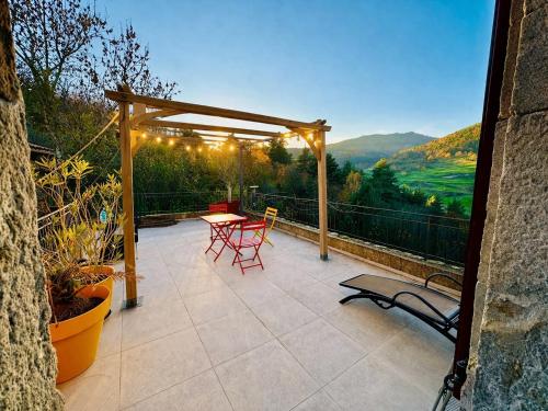 Maison de charme avec studio indépendant gîte à louer Cluac