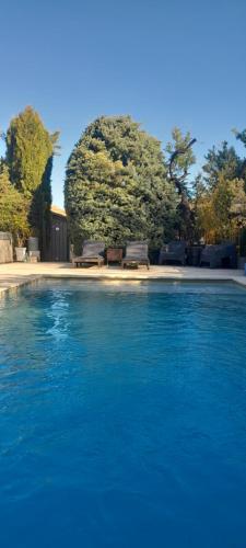 Gîte la fontaine de l alouette piscine et SPA en Provence gîte à louer Méthamis