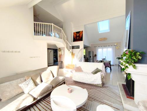 La Villa Enchantée 6 to 7 people near Disneyland - Location, gîte - Saint-Thibault-des-Vignes