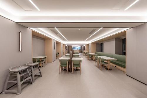 Food and beverages, JI Hotel Zhengzhou Zhongyuan Wanda West Third Ring Subway Station Branch in Zhongyuan