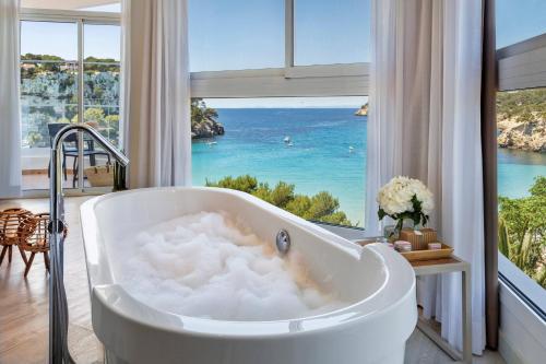 Meliá Cala Galdana in Menorca