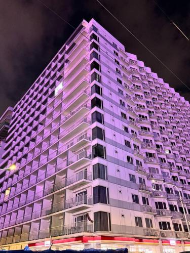 633 Air Condo Pool View Escape Cozy 1BR w Sofa Bed, Metro Manila
