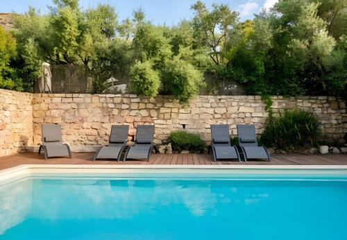 CASA-Sebastien villa climatisée piscine jacuzzi - Location saisonnière - Draguignan
