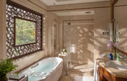 Four Seasons Hotel Hangzhou at West Lake in okrožje Zahodno jezero – Xixi mokrišče