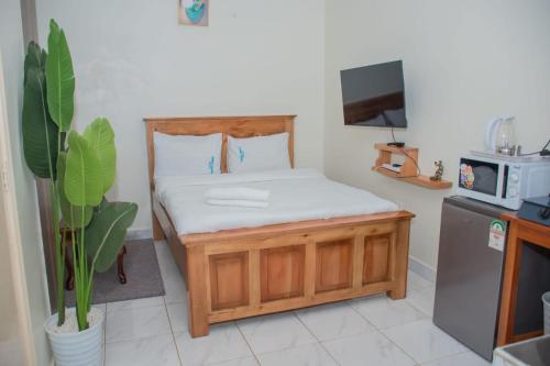Sunday showers suites in Eldoret