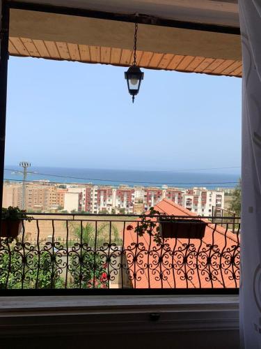 Niveau de villa calme avec superbe vue sur mer in Cherchell
