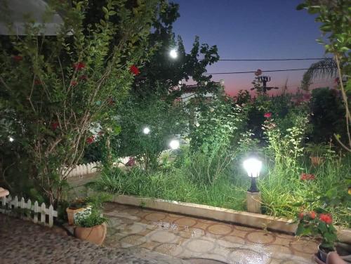 Dārzs, Niveau de villa calme avec superbe vue sur mer in Cherchell