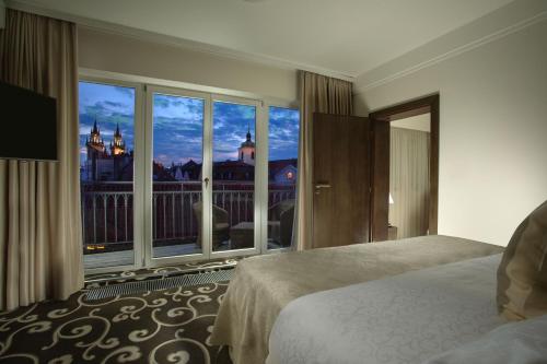 room detail thumbnail 0