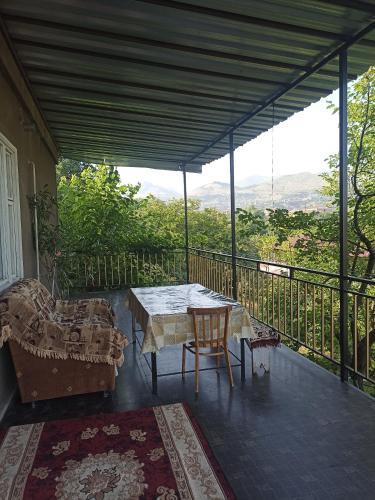 NNN Guest House in Goris