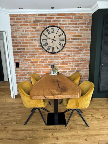Haus Schönsee - 2 Apartments, ideal für Familien & Freunde in Heede, Deutschland