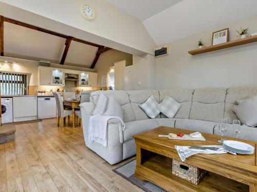 Vybavení, 2 Bed in Beaworthy oc-tilli in Ashwater