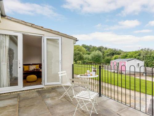 Iekārtas, 2 Bed in Taunton oc-83696 in Neroche