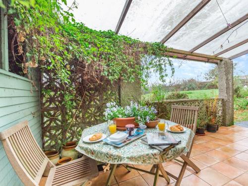 1 Bed in Yelverton oc-cammo gîte à louer Bere Barton