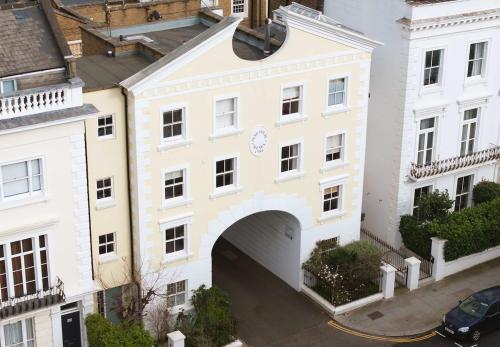 Notting Hill family home  4/5 Bed - image 12