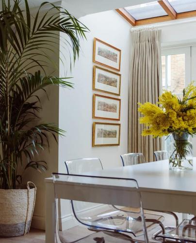 Notting Hill family home  4/5 Bed - image 14