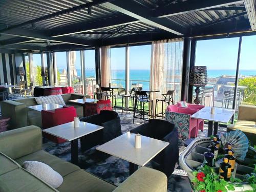 Bar/salonek, Hotel Ker Moor Preference in Etables-Sur-Mer