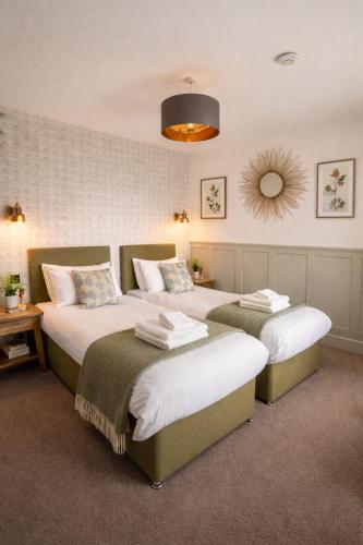 The Old School House Bed & Breakfast in Гейрлок