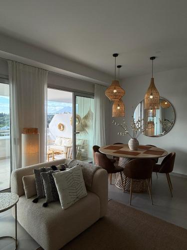 Cancelada - Modern 3-bedroom apartment with great views
