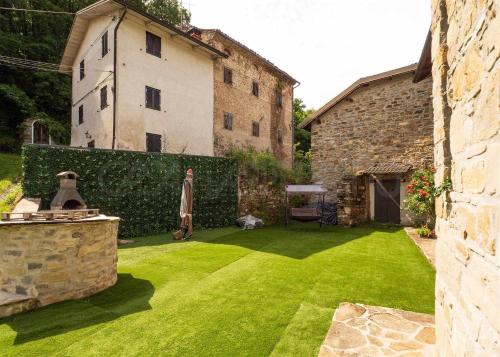 Perbone 1573 - Premium Restored Villa in Montefiorino
