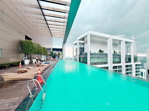 泳池, Platinum Kuala Lumpur by ComfyCore in 小印度