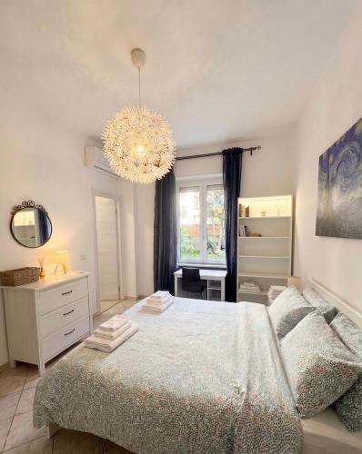 Guest House in Elegant Apartment close to the Center, Milán