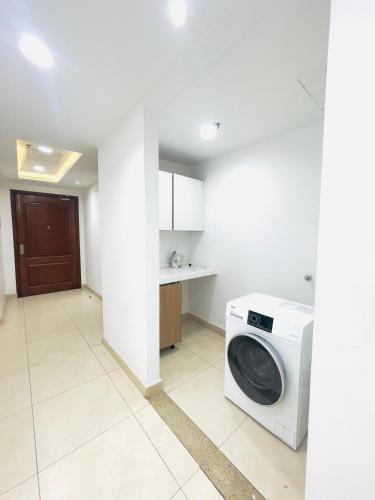 Gold Crest Luxury and Modern Apartments - image 10