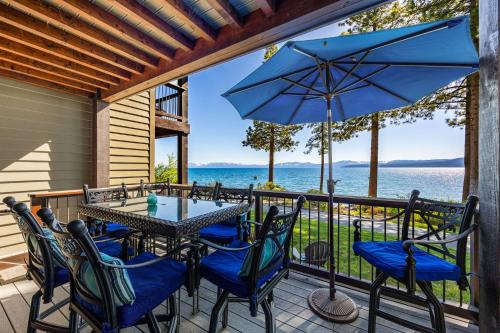 Remodeled 4BR Lakefront with Exceptional Amenities in Kings Beach (CA)